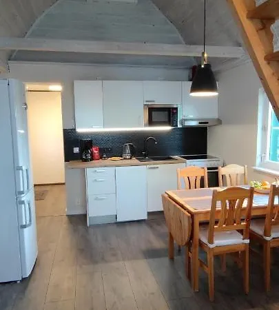 بيت للعطل Lille Huset