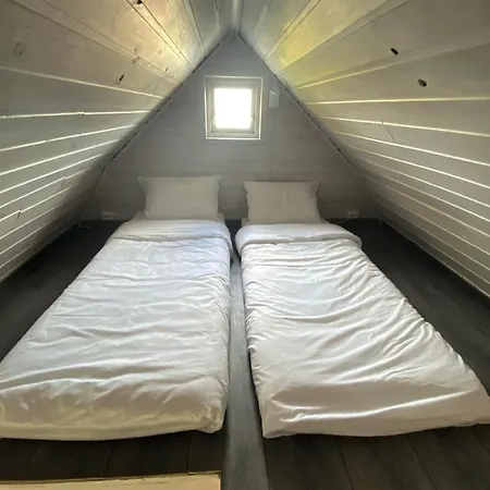 Lille Huset بيت للعطل Holmestrand