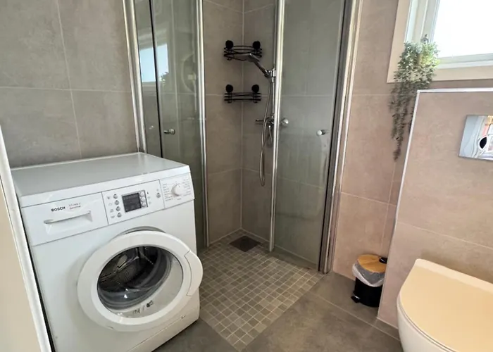 Holiday home Lille Huset *